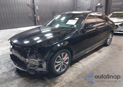 2016 Mercedes-Benz C 300 4Matic/Luxury 4Matic/Sport 4Matic from USA, damaged, VIN 55SWF4KB3GU099213